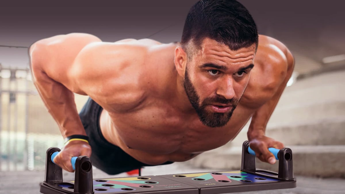How to do a push-up to build upper-body muscle and core strength
