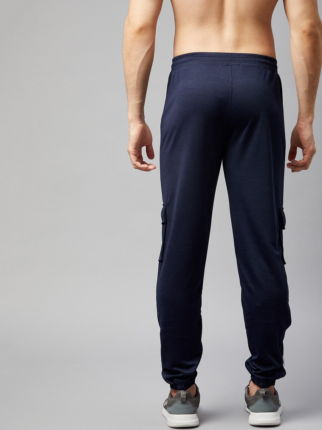 Men Colorblock Navy/White Blue Joggers (Pack of 1)