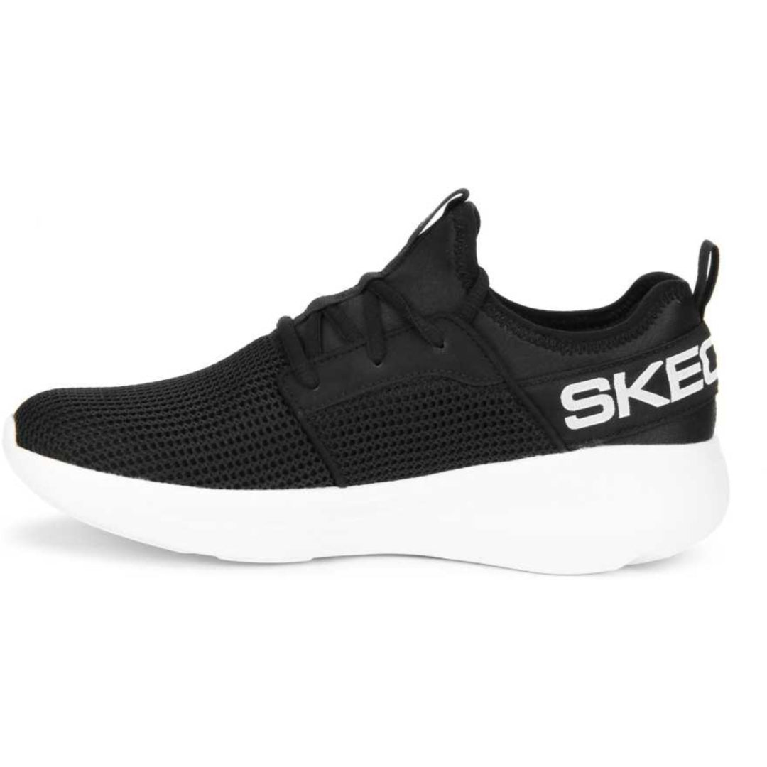 Skechers Girl's Go Run Fast-Valor Black/White Track And Field Shoes