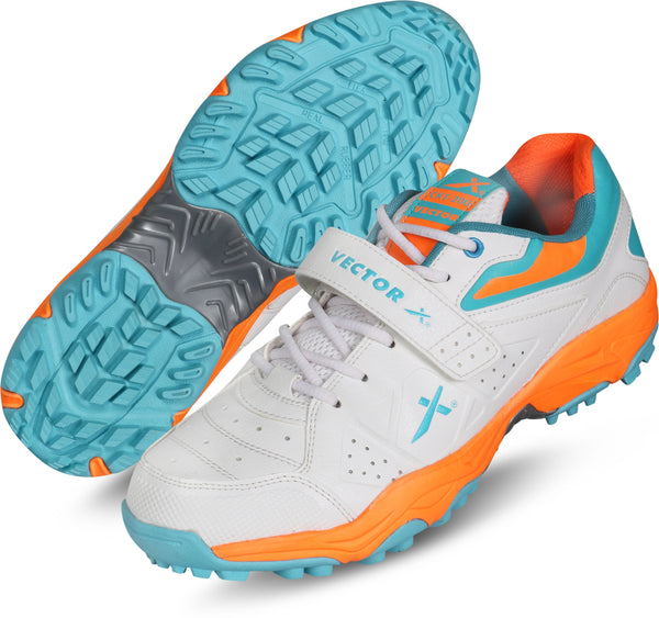 CKT-200 Cricket Shoes...