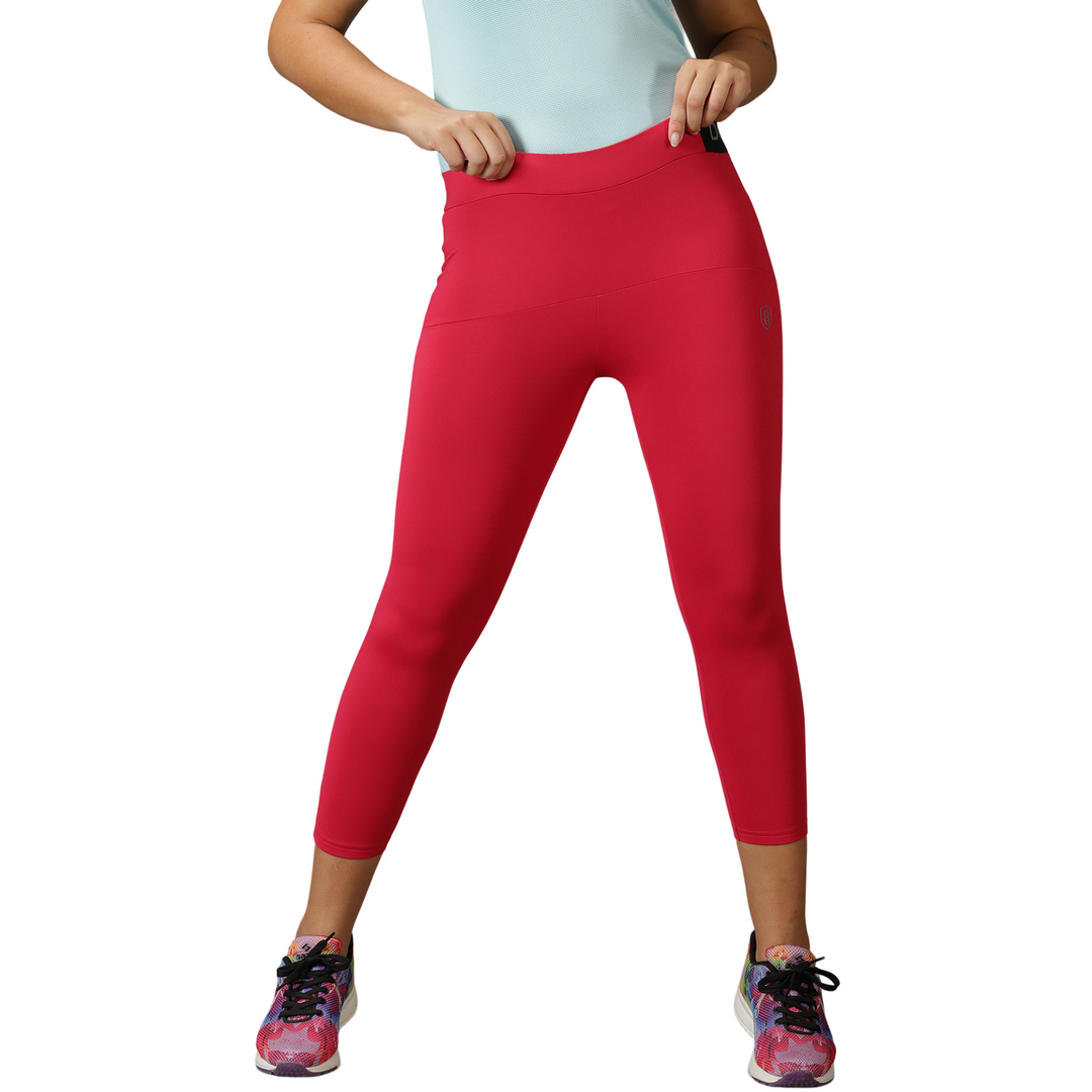 Women's Slim-fit Training Tights with Elasticated waist & Zipper pocket.