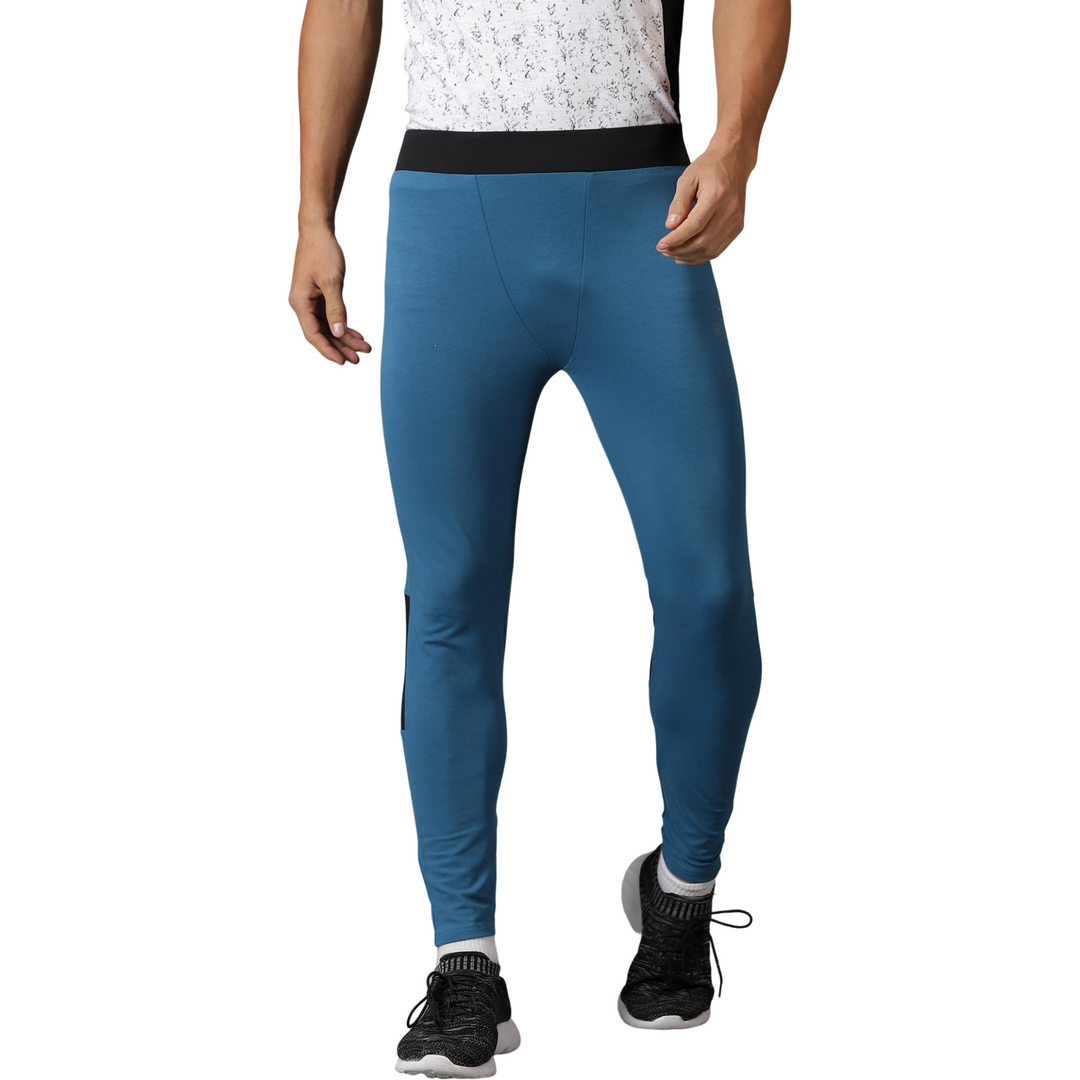 Men's Cycling/Training Tights with Elasticated waist & back Zipper pocket.