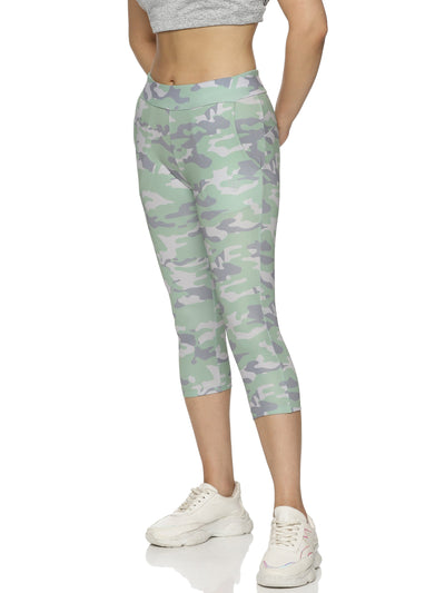 Women's Camouflage Slim-fit Capri pants with Elasticated waist & side pockets.