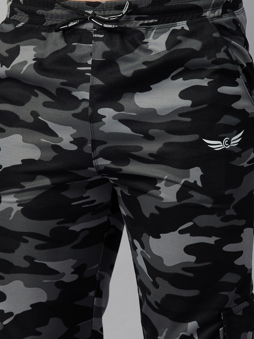 Men Camouflage Black Joggers (Pack of 1)