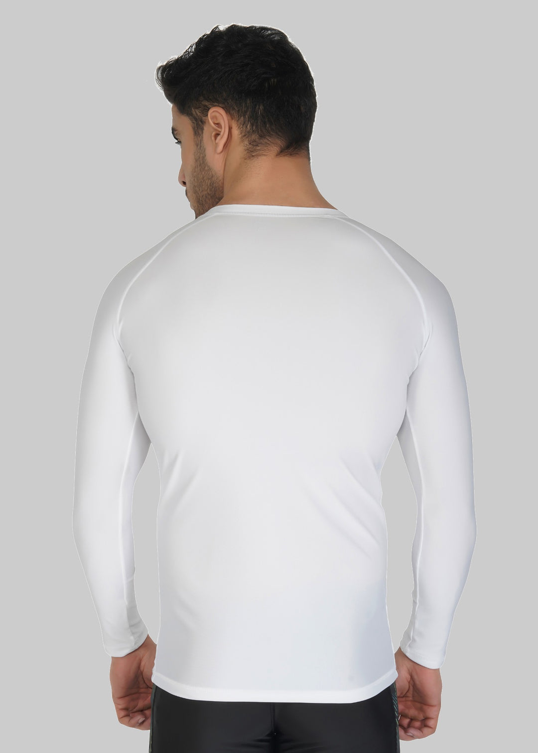 Solid Men Round Neck White T-Shirt (White/Sportswear)